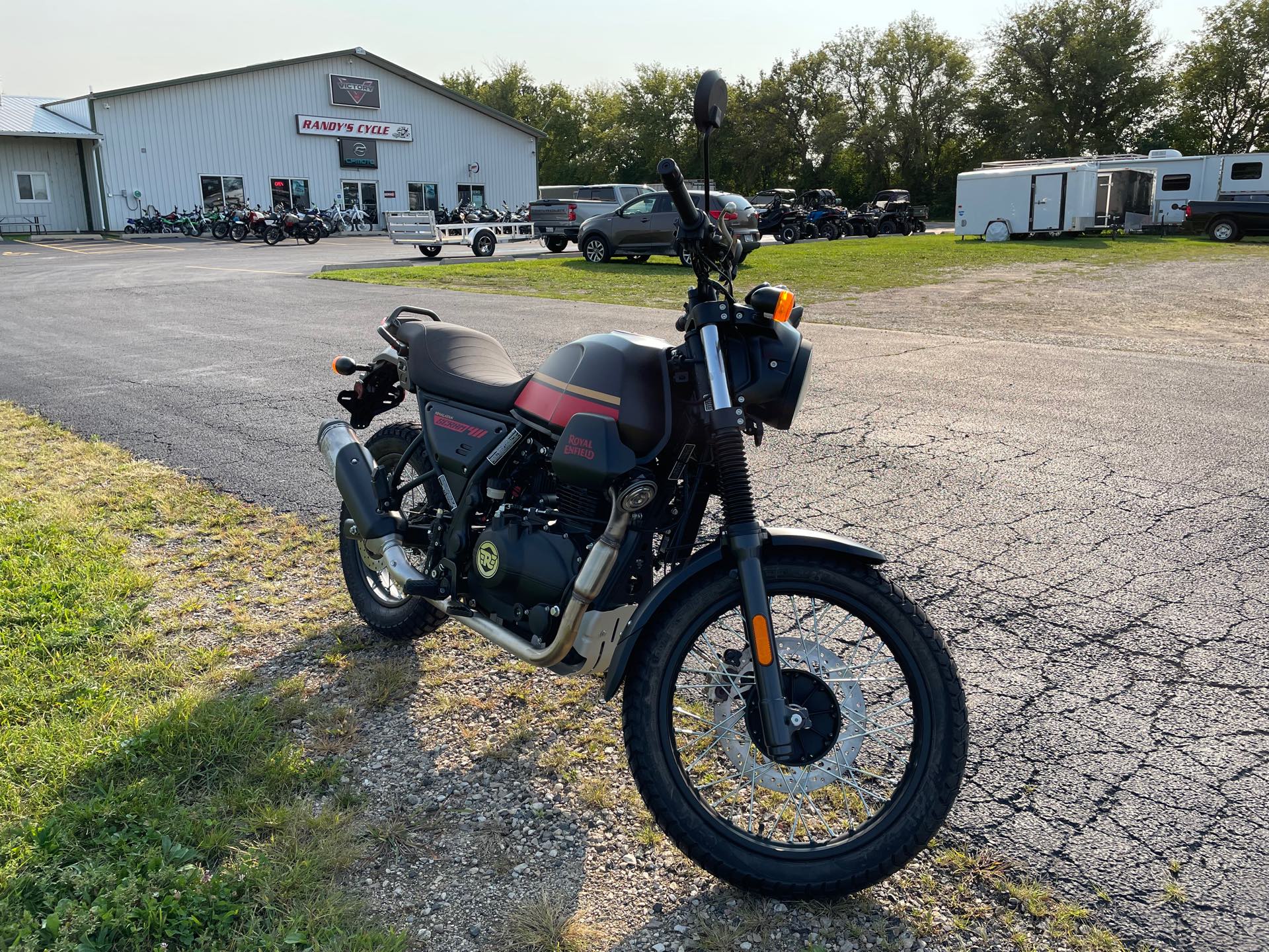 2023 Royal Enfield Scram 411 at Randy's Cycle