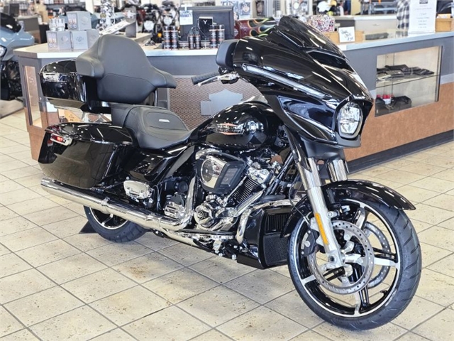 2024 Harley-Davidson Street Glide Base at Destination Harley-Davidson®, Tacoma, WA 98424