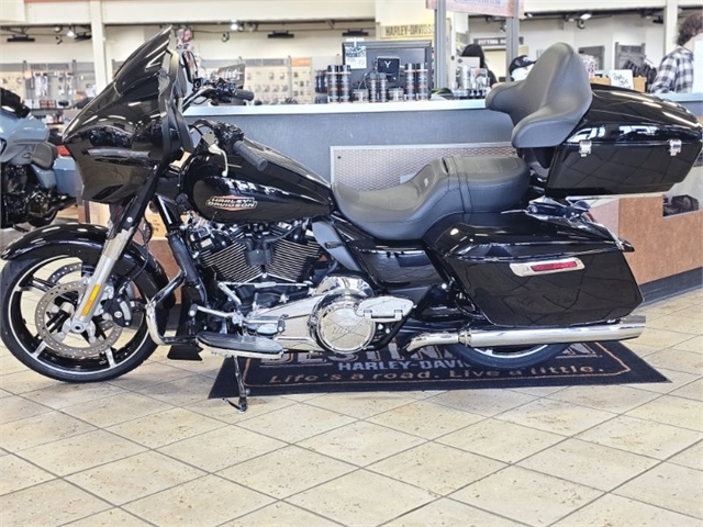 2024 Harley-Davidson Street Glide Base at Destination Harley-Davidson®, Tacoma, WA 98424