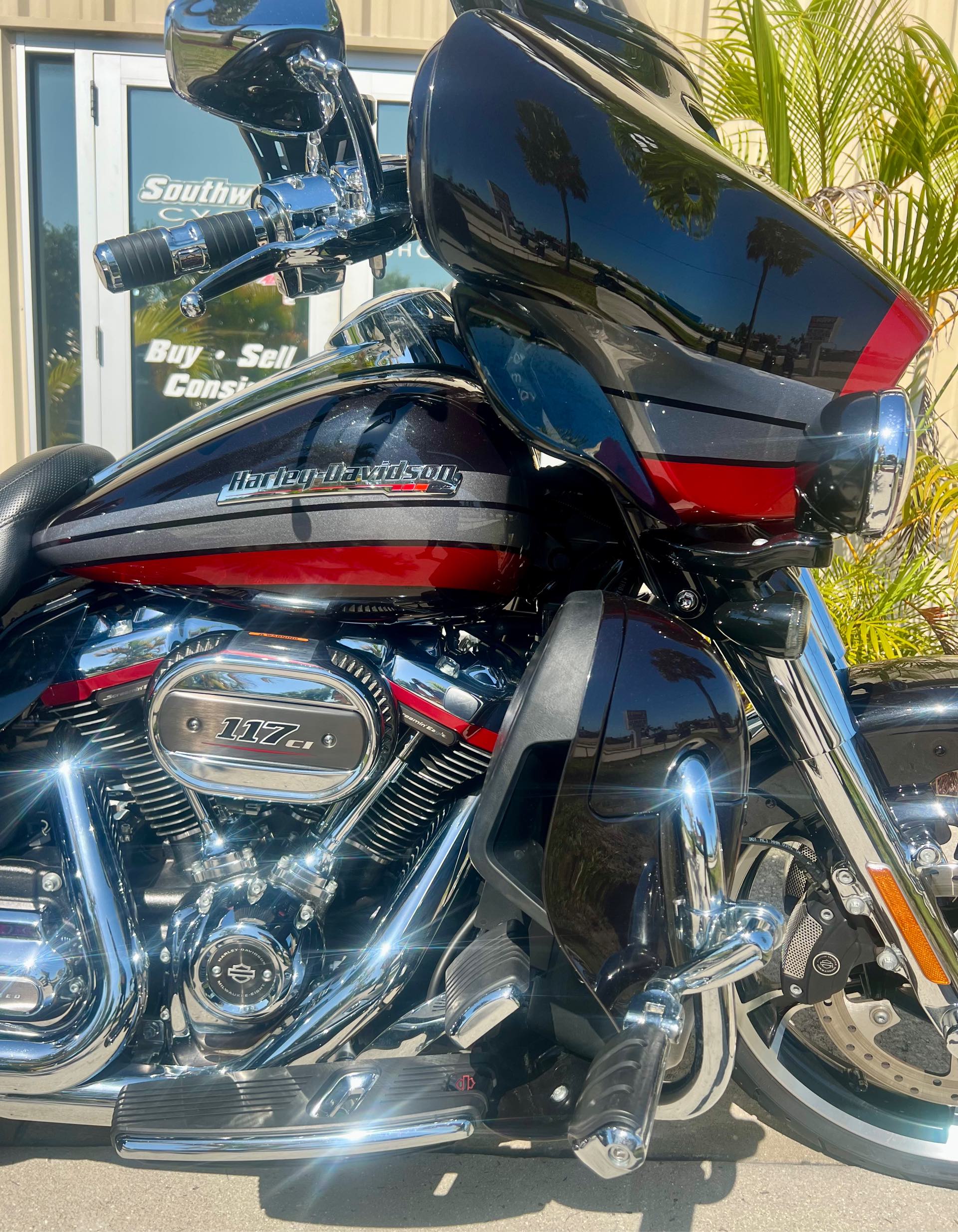 2020 Harley-Davidson CVO CVO Tri Glide at Southwest Cycle, Cape Coral, FL 33909