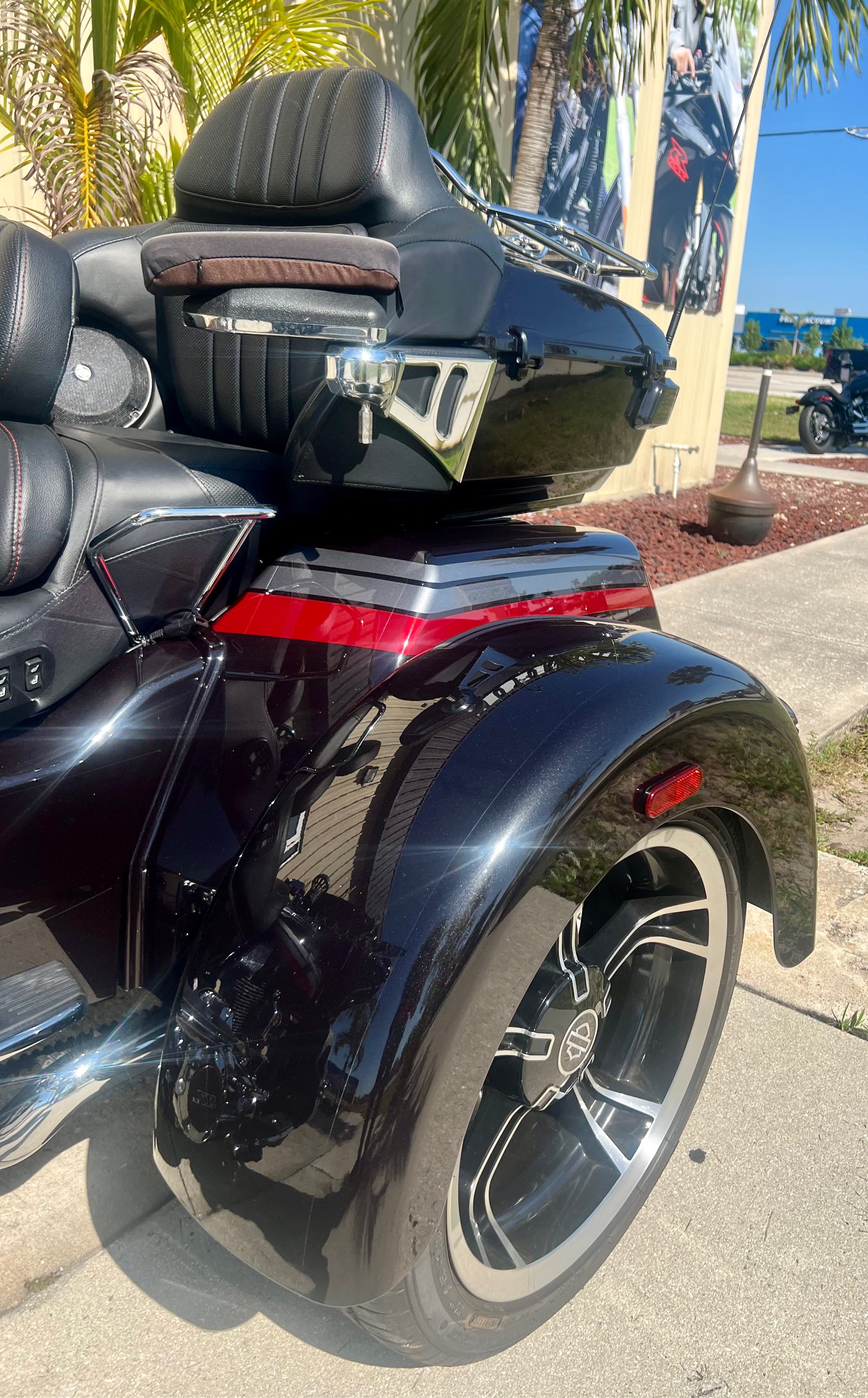 2020 Harley-Davidson CVO CVO Tri Glide at Southwest Cycle, Cape Coral, FL 33909