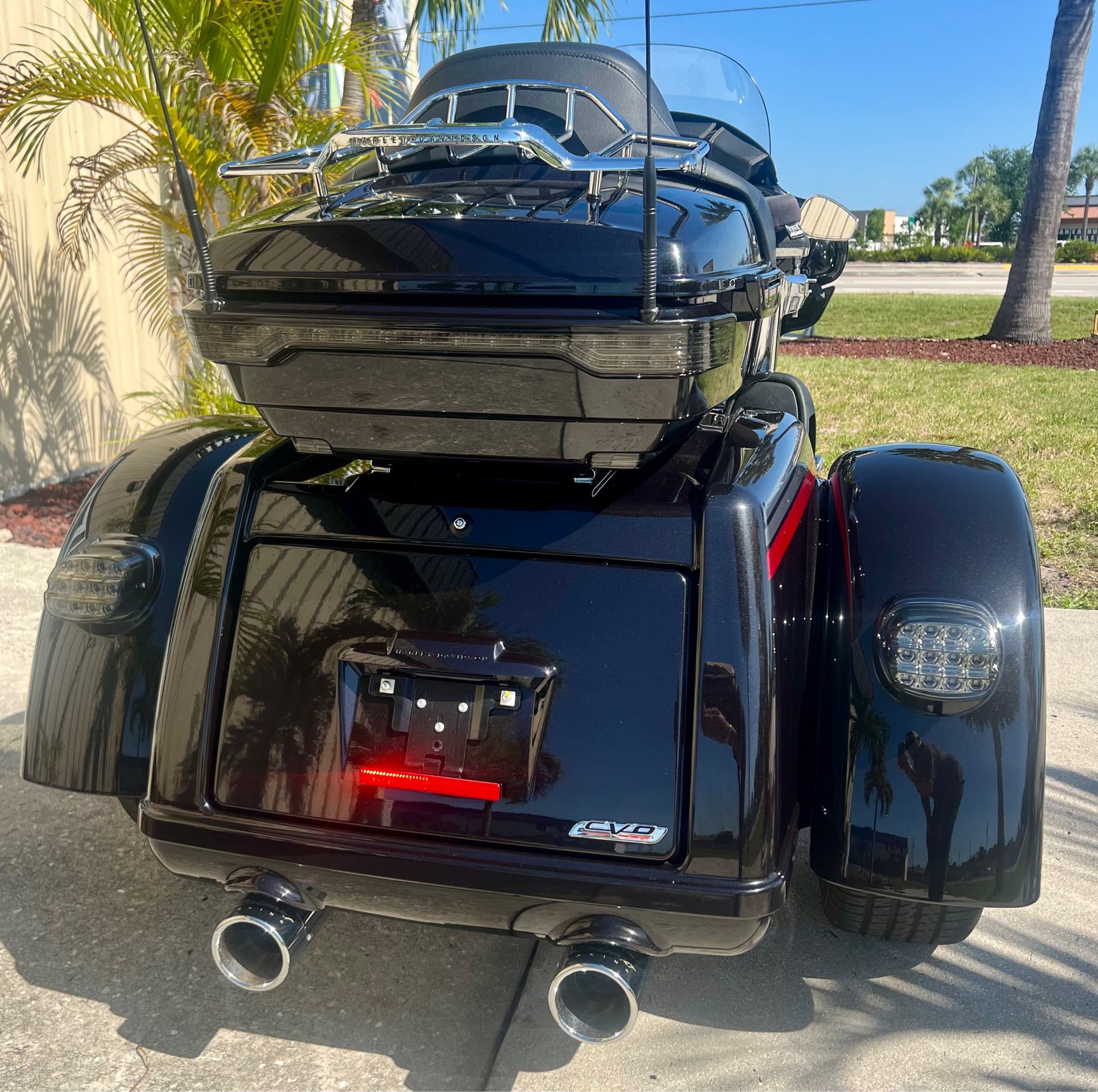 2020 Harley-Davidson CVO CVO Tri Glide at Southwest Cycle, Cape Coral, FL 33909