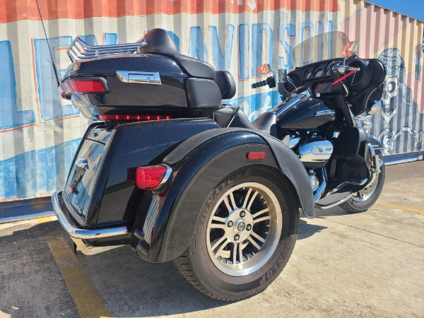 2019 Harley-Davidson Trike Tri Glide Ultra at Gruene Harley-Davidson