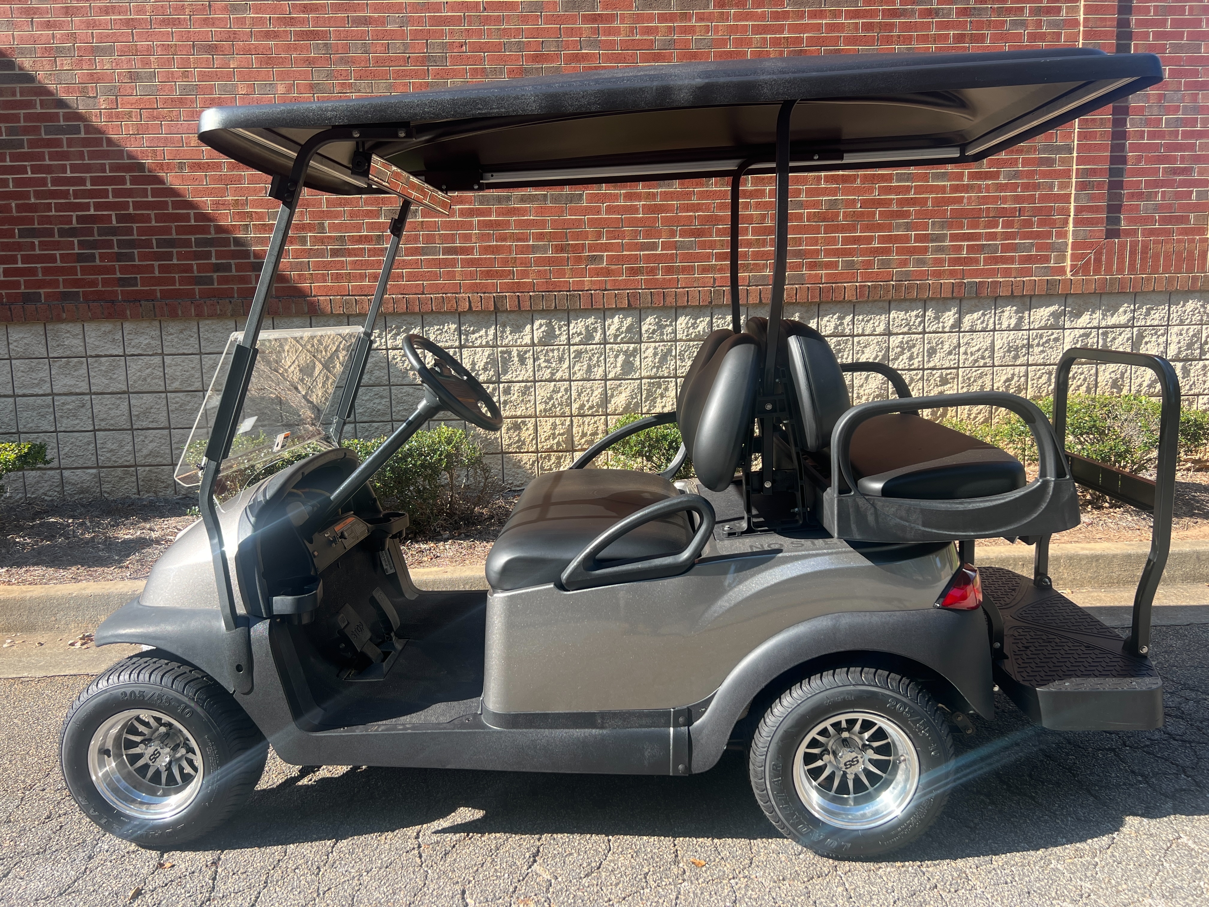 Bulldog Golf Cars I Peachtree City, GA I Georgia's Premier Golf Car  Dealership I Featuring New & Pre-Owned golf cars as well as parts, service,  and financing