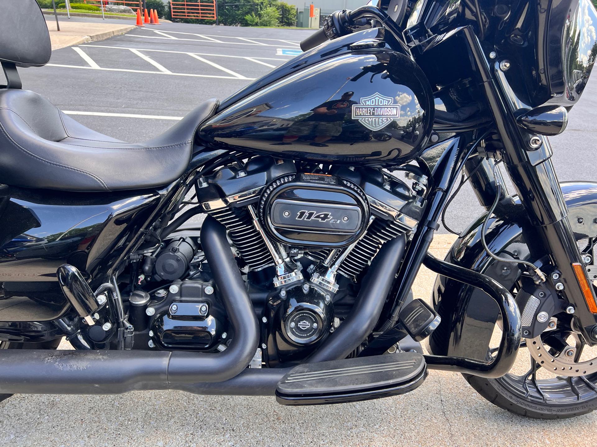 2021 Harley-Davidson FLHXS at Man O'War Harley-Davidson®