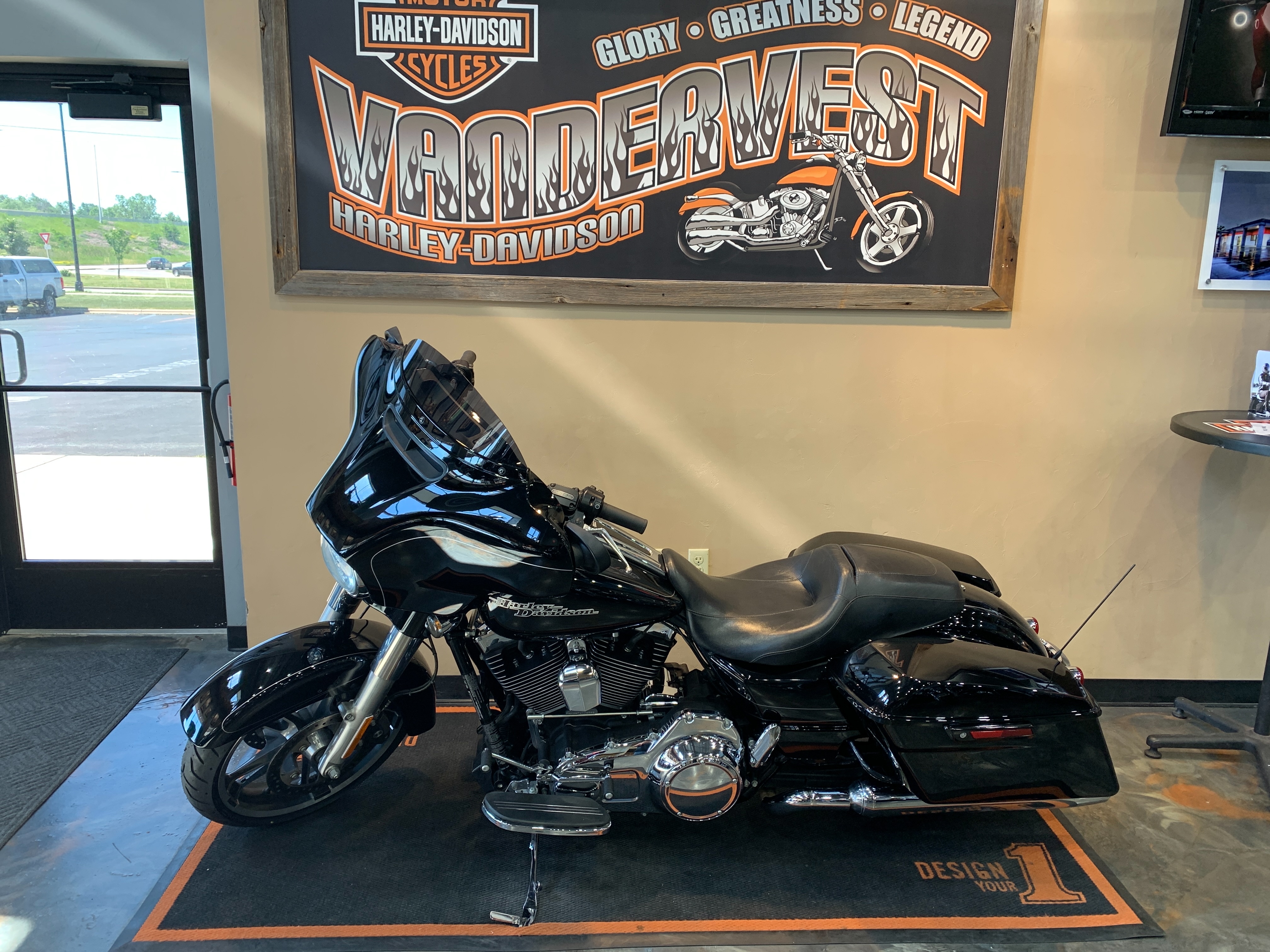 2016 Harley-Davidson Street Glide Special at Vandervest Harley-Davidson, Green Bay, WI 54303