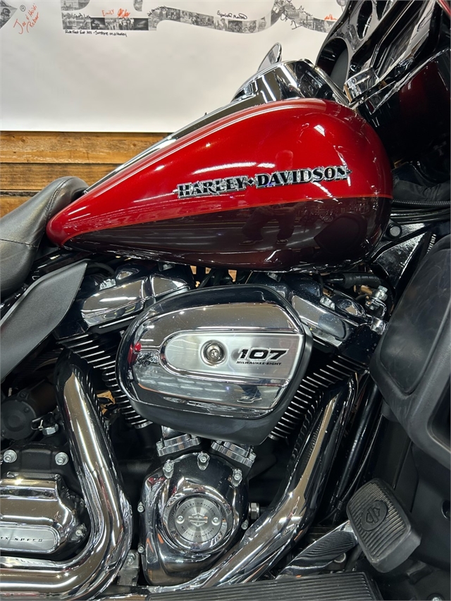 2018 Harley-Davidson Electra Glide Ultra Limited at Holeshot Harley-Davidson