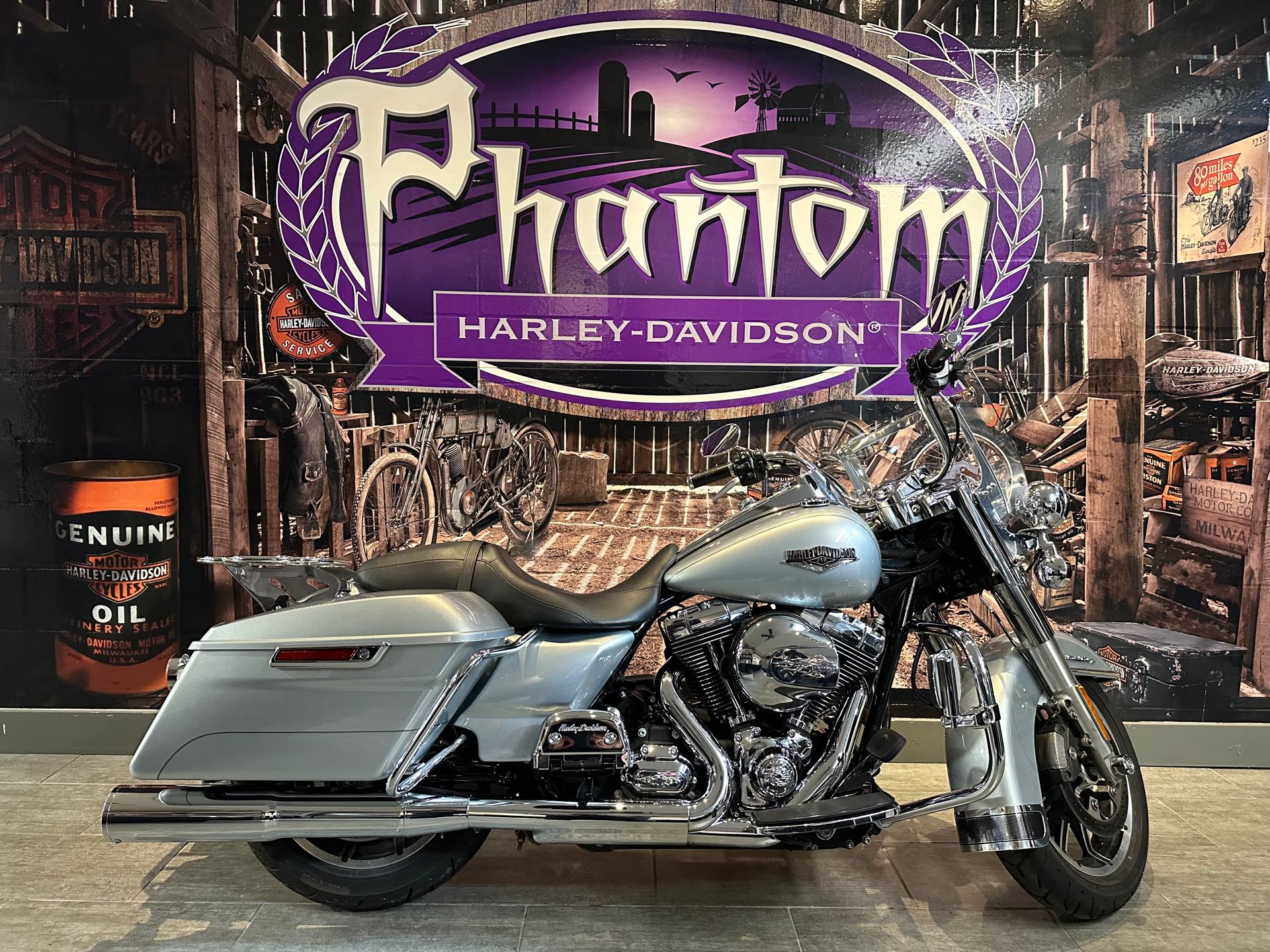 2014 Harley-Davidson Road King Base at Phantom Harley-Davidson