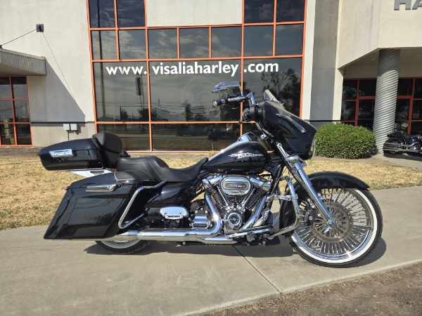 2018 Harley-Davidson Street Glide Base at Visalia Harley-Davidson