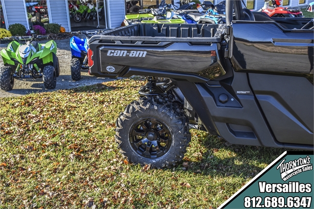 2022 Can-Am Defender XT HD10 at Thornton's Motorcycle - Versailles, IN