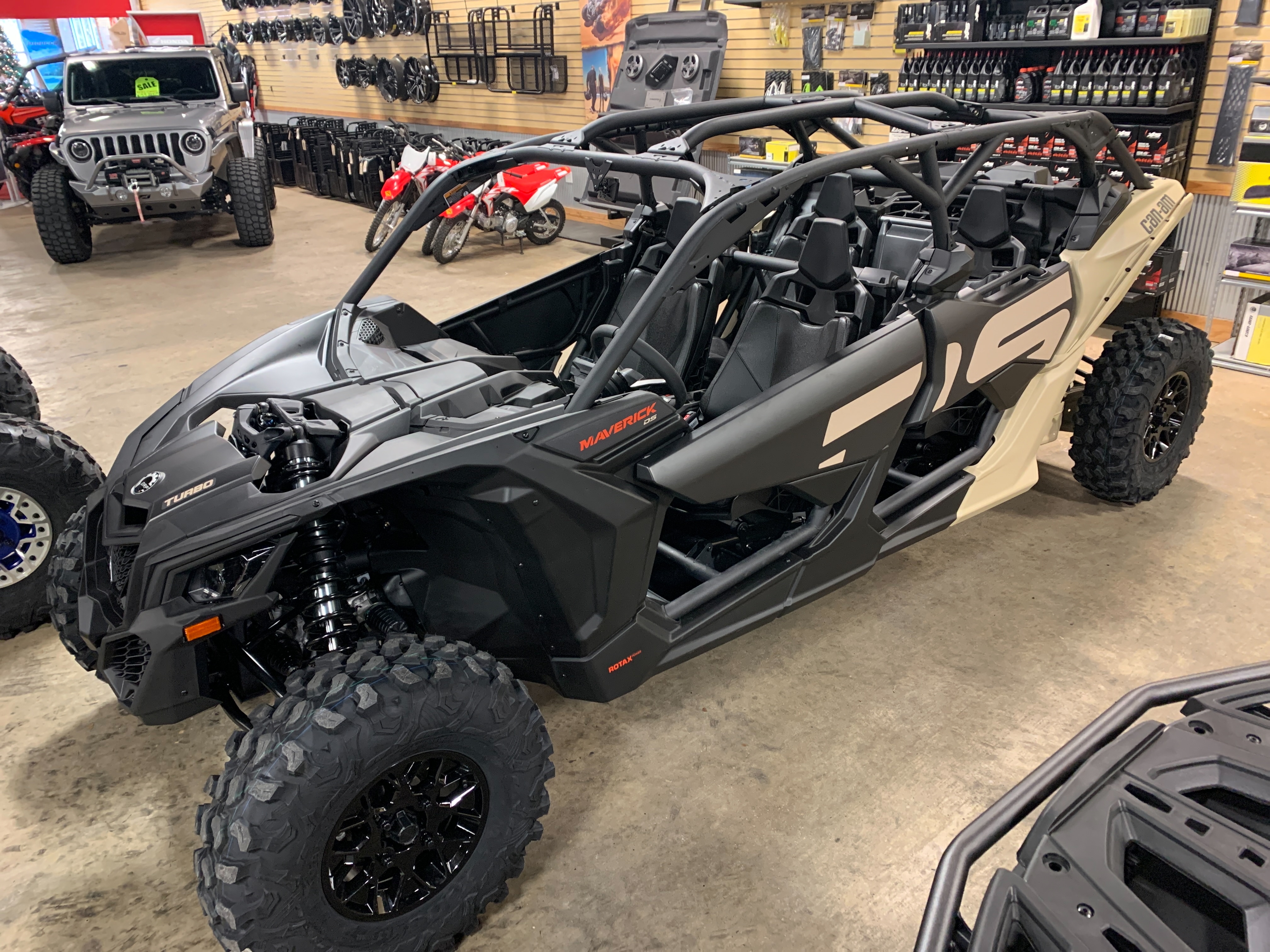 2023 CAN-AM X3 DS TURBO MAX X ds TURBO RR 64 at ATV Zone, LLC