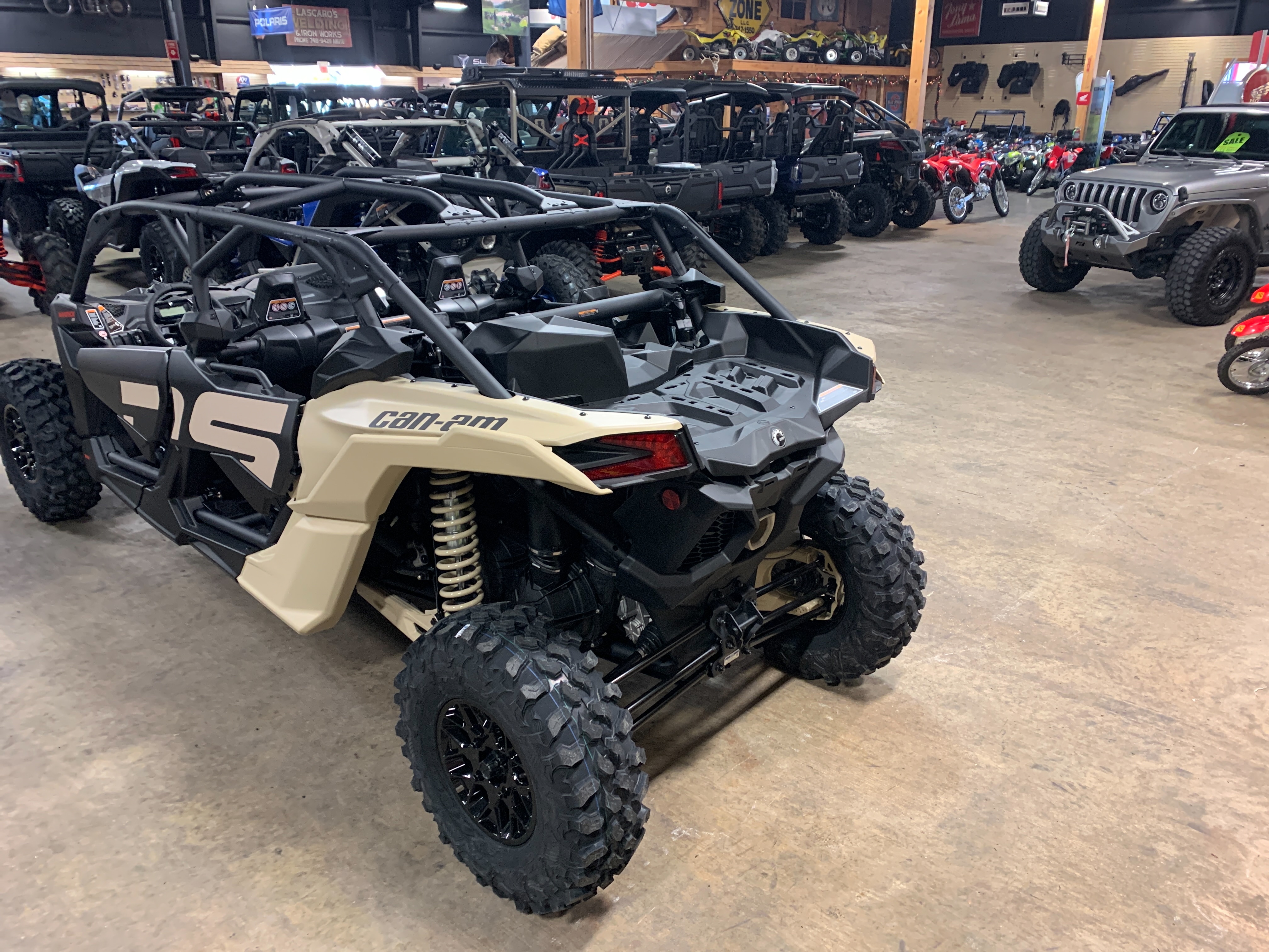 2023 CAN-AM X3 DS TURBO MAX X ds TURBO RR 64 at ATV Zone, LLC