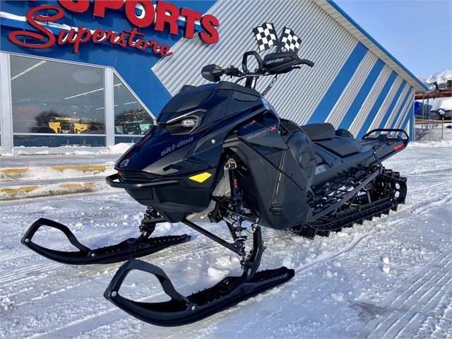 2023 Ski-Doo Summit X with Expert Package 850 E-TEC Turbo at Motor Sports of Willmar
