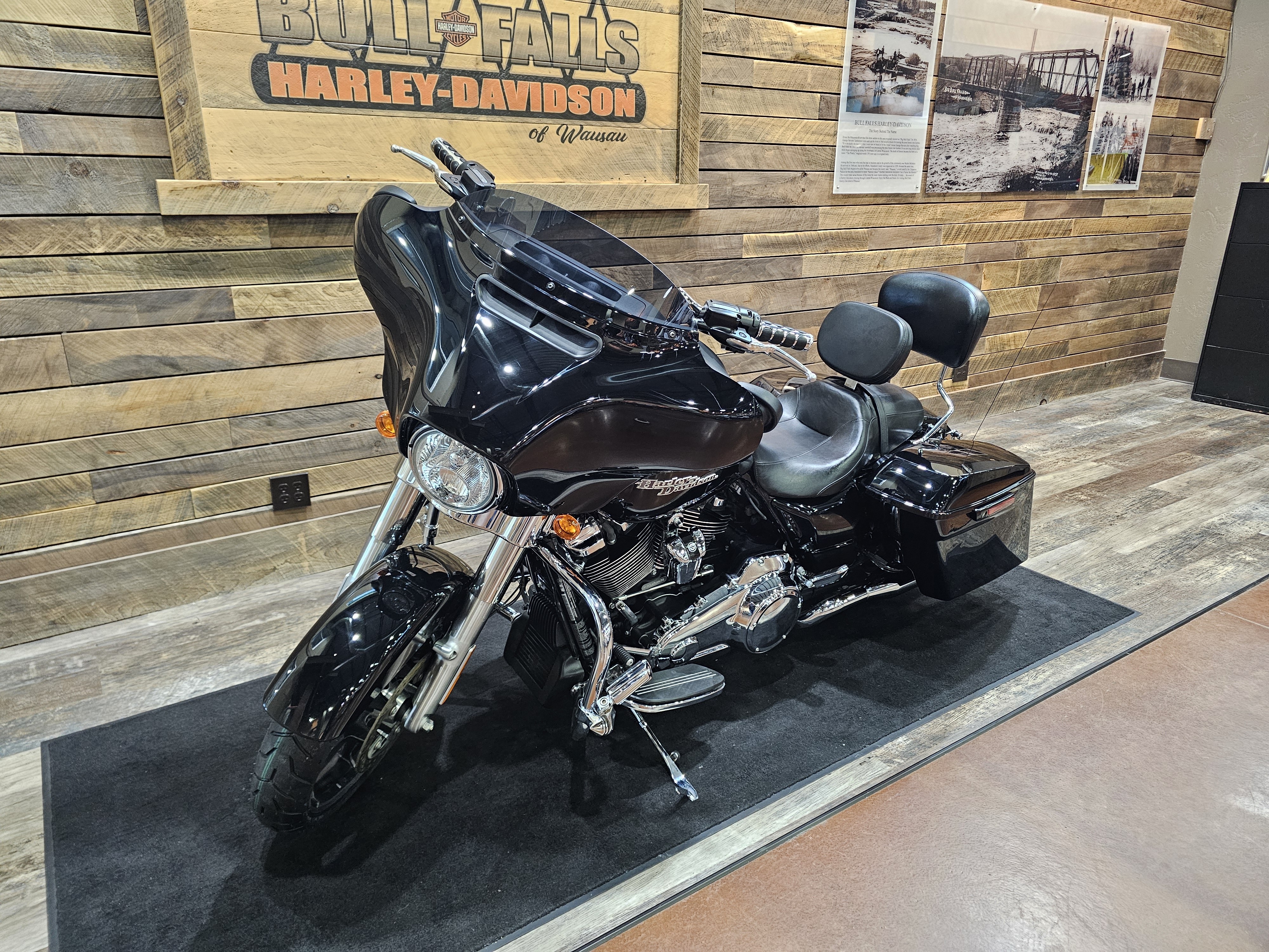 2020 Harley-Davidson Touring Street Glide at Bull Falls Harley-Davidson