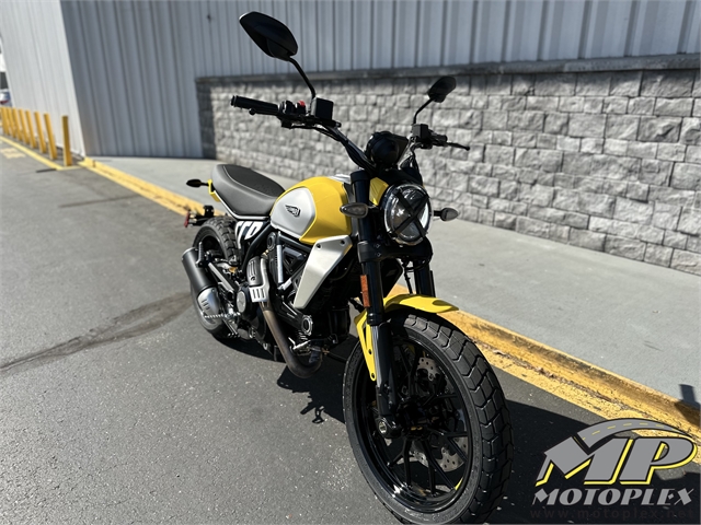 2024 Ducati Scrambler Icon at Lynnwood Motoplex, Lynnwood, WA 98037