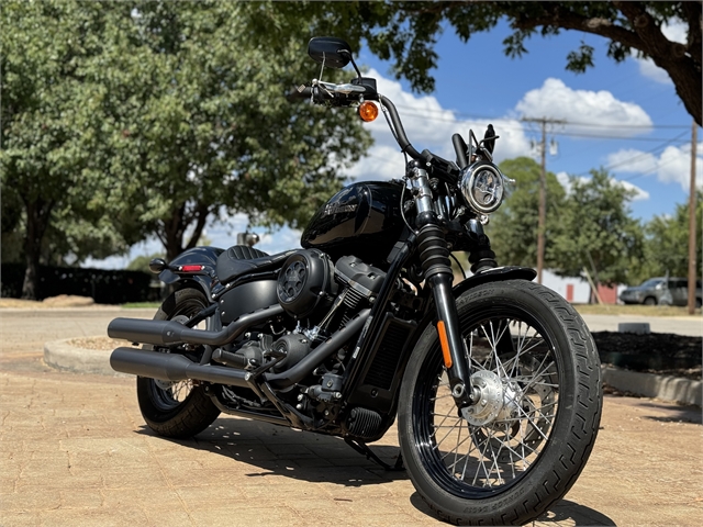 2019 Harley-Davidson Softail Street Bob at Lucky Penny Cycles