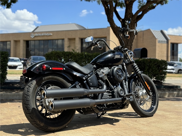 2019 Harley-Davidson Softail Street Bob at Lucky Penny Cycles