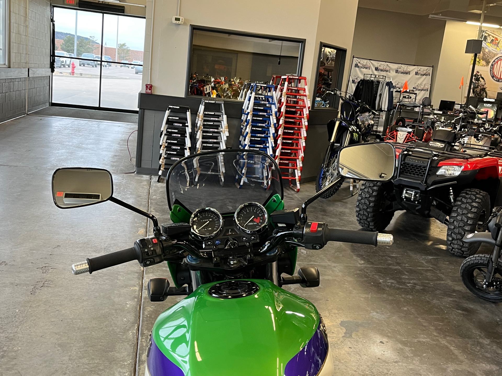 2000 Kawasaki ZRX1100 at Mount Rushmore Motorsports