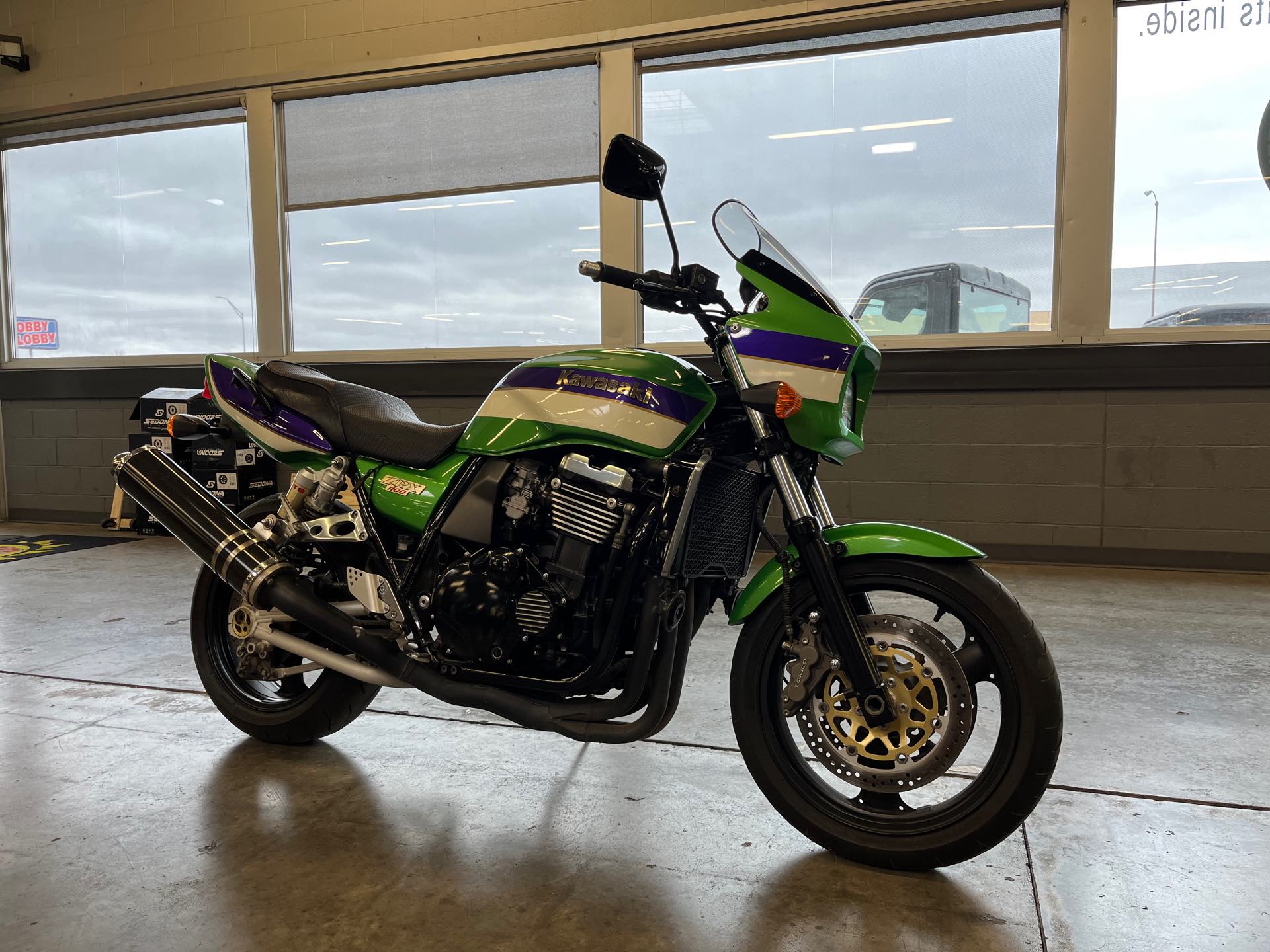 2000 Kawasaki ZRX1100 at Mount Rushmore Motorsports