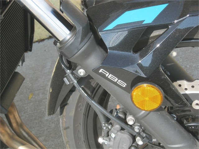 2023 Kawasaki Z400 ABS at Brenny's Motorcycle Clinic, Bettendorf, IA 52722