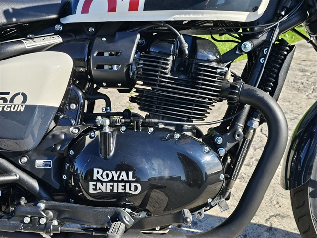 2024 Royal Enfield Shotgun 650 at Classy Chassis & Cycles