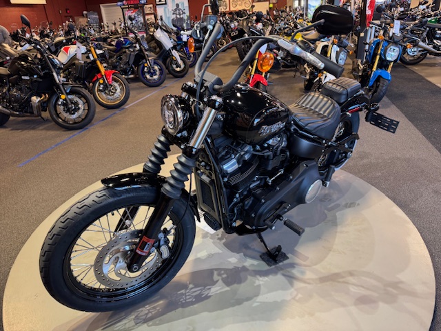 2020 Harley-Davidson Softail Street Bob at Martin Moto