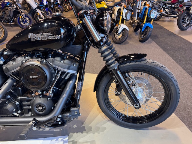 2020 Harley-Davidson Softail Street Bob at Martin Moto