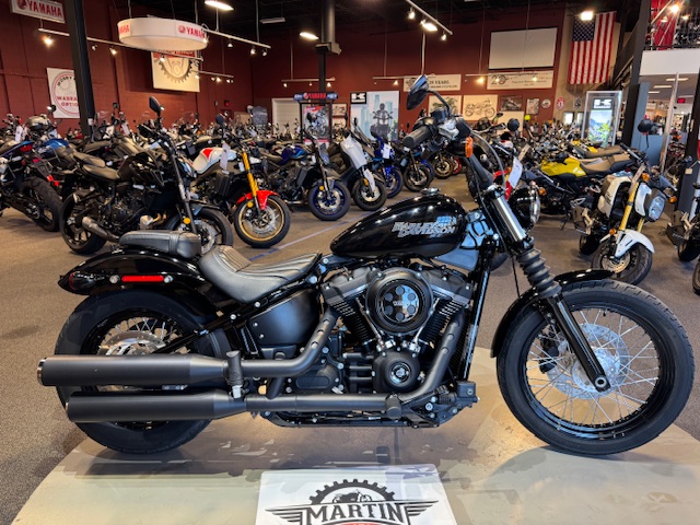 2020 Harley-Davidson Softail Street Bob at Martin Moto