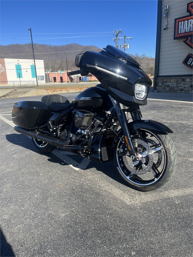 2024 Harley-Davidson Street Glide Base at Harley-Davidson of Asheville