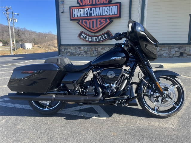 2024 Harley-Davidson Street Glide Base at Harley-Davidson of Asheville