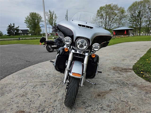 2015 Harley-Davidson Electra Glide Ultra Limited at Classy Chassis & Cycles