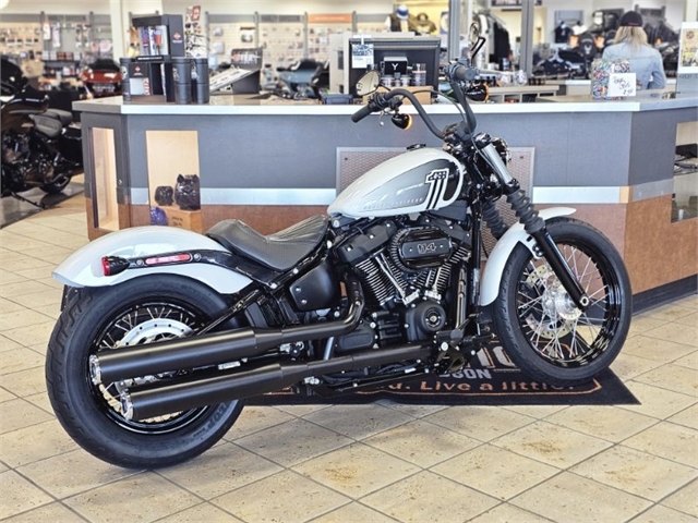 2022 Harley-Davidson Softail Street Bob 114 at Destination Harley-Davidson®, Tacoma, WA 98424