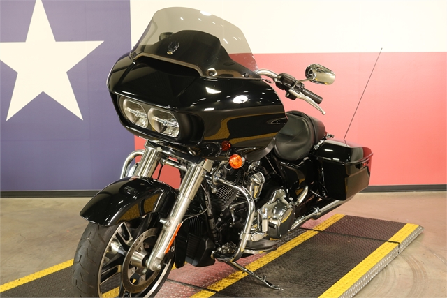 2018 Harley-Davidson Road Glide Base at Texas Harley