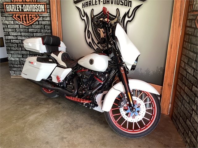 2021 Harley-Davidson Grand American Touring CVO Street Glide at Stutsman Harley-Davidson