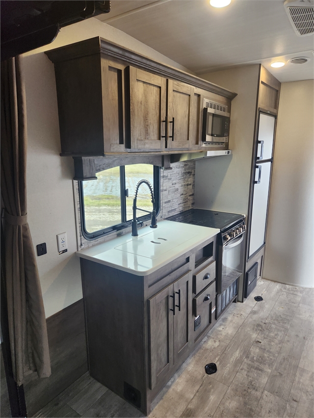 2021 Forest River Shockwave 24RQ MX at Prosser's Premium RV Outlet