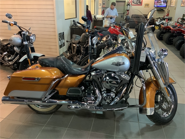 2014 Harley-Davidson Road King Base at Midland Powersports