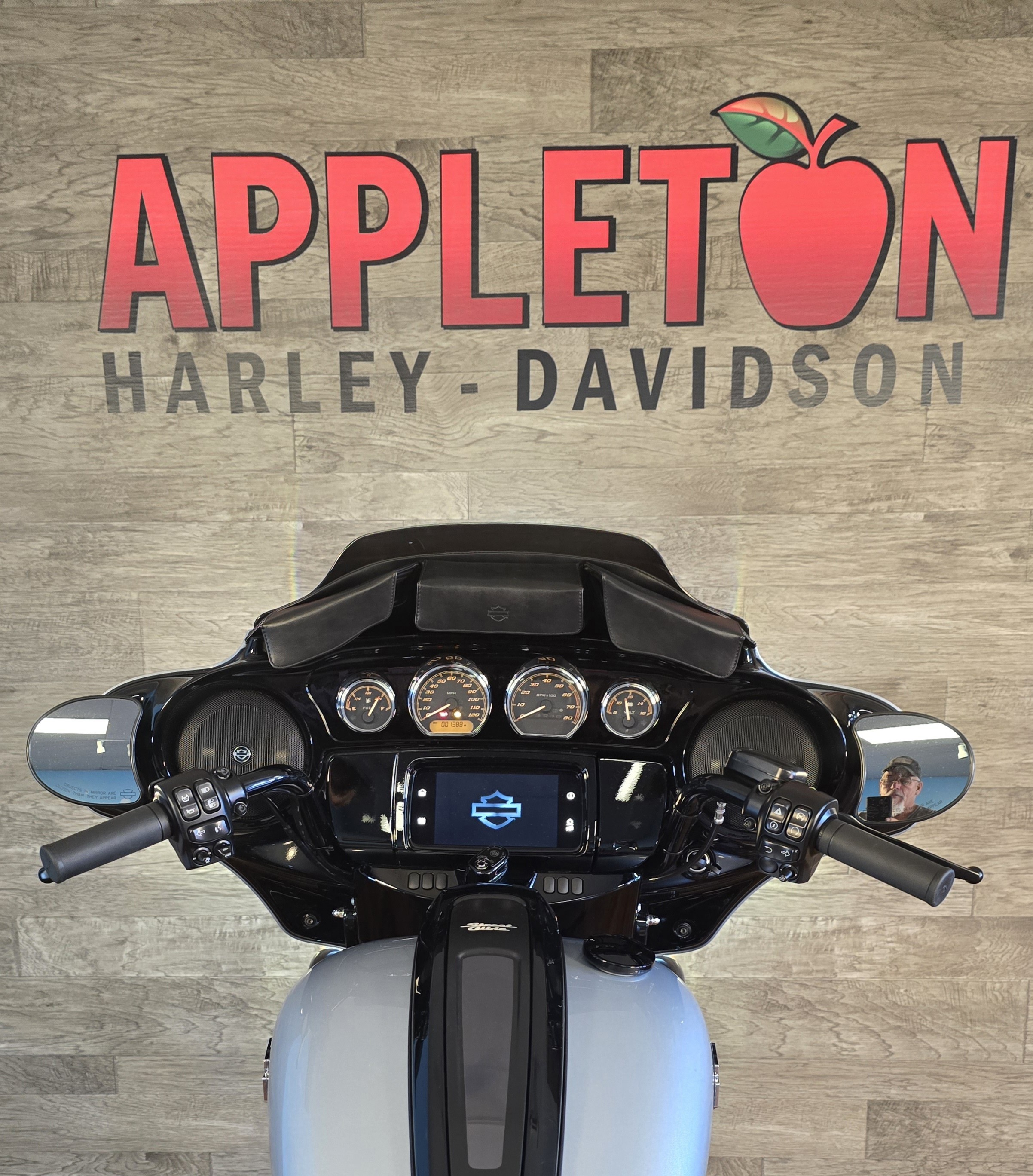 2023 Harley-Davidson Street Glide Special at Appleton Harley-Davidson