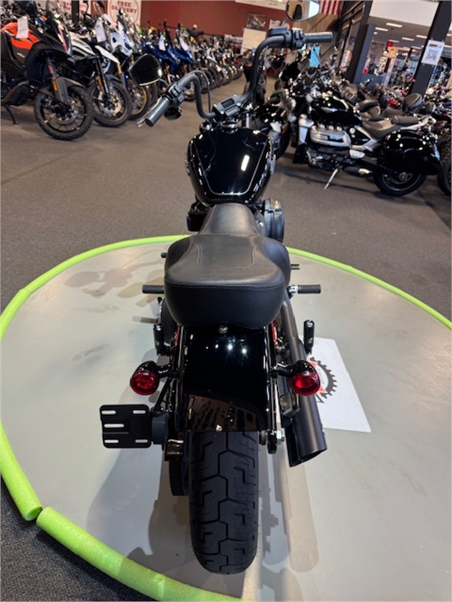 2020 Harley-Davidson Softail Street Bob at Martin Moto