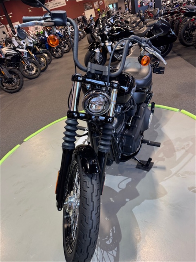 2020 Harley-Davidson Softail Street Bob at Martin Moto