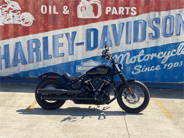 2018 Harley-Davidson Softail Street Bob at Gruene Harley-Davidson