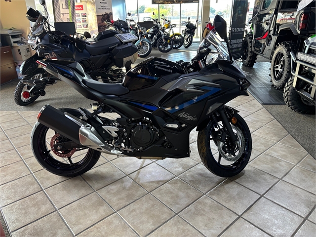 2025 Kawasaki Ninja 500 SE ABS at Dale's Fun Center, Victoria, TX 77904