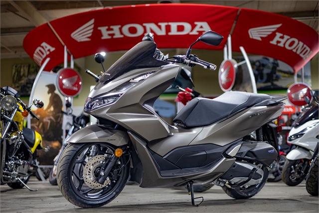 2023 Honda PCX ABS at Friendly Powersports Slidell