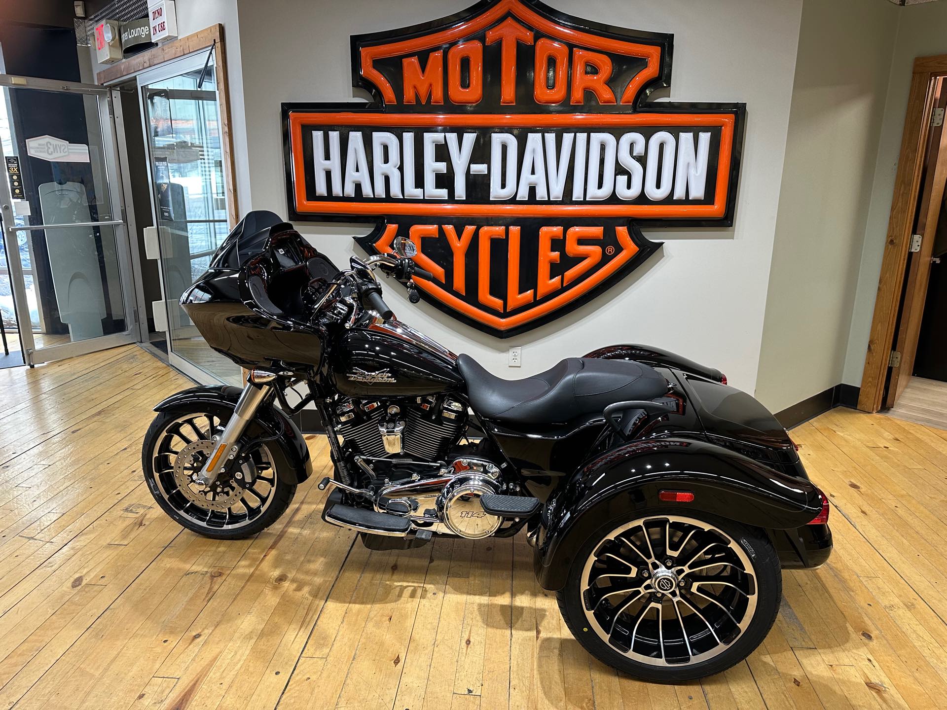 2023 Harley-Davidson Trike Road Glide 3 at Zips 45th Parallel Harley-Davidson