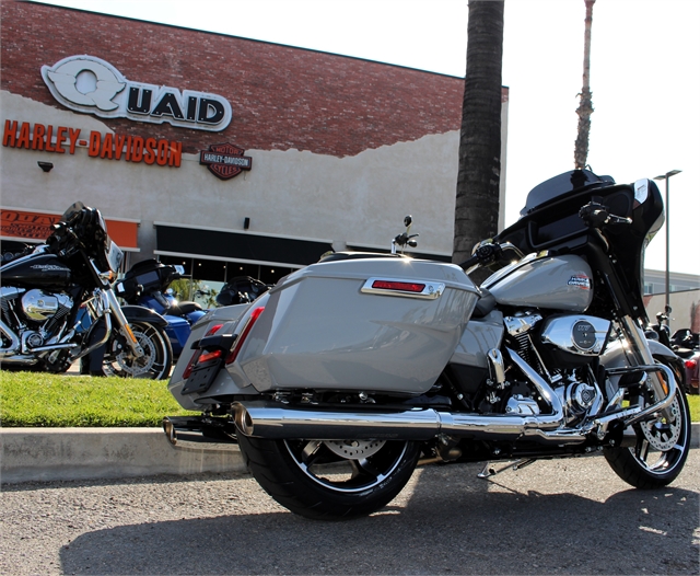 2024 Harley-Davidson Street Glide Base at Quaid Harley-Davidson, Loma Linda, CA 92354