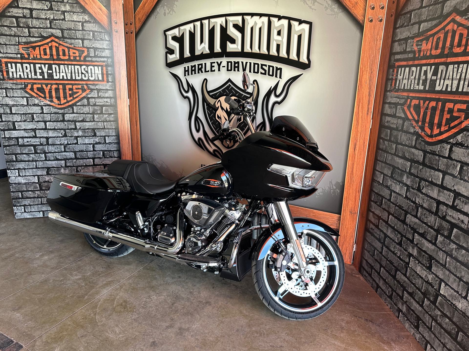 2024 Harley-Davidson Road Glide Base at Stutsman Harley-Davidson