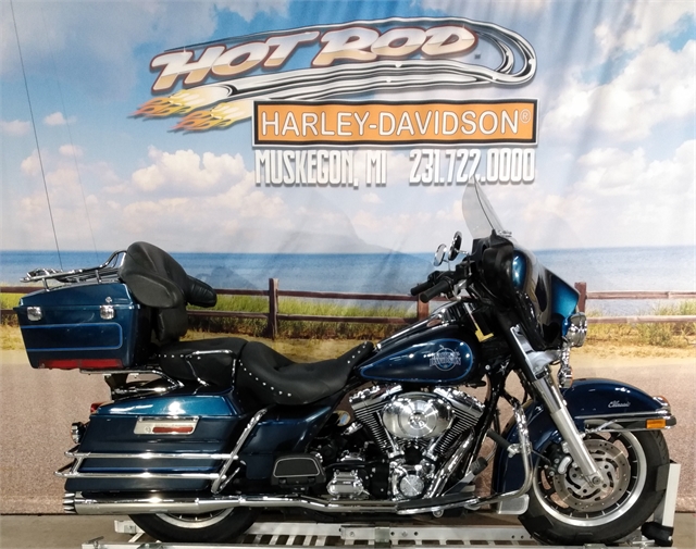 2002 Harley-Davidson FLHTC at Hot Rod Harley-Davidson