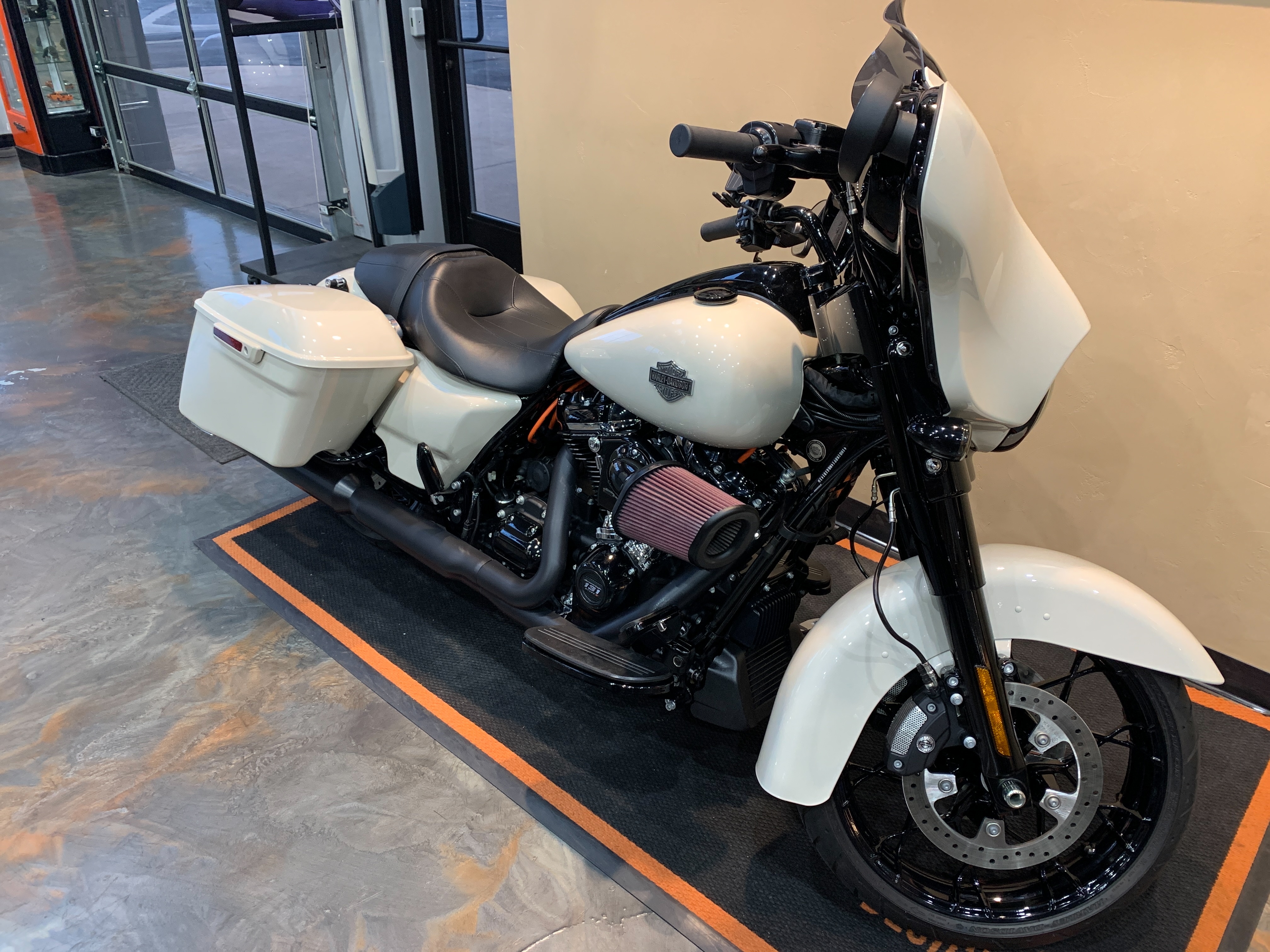 2022 Harley-Davidson Street Glide Special at Vandervest Harley-Davidson, Green Bay, WI 54303