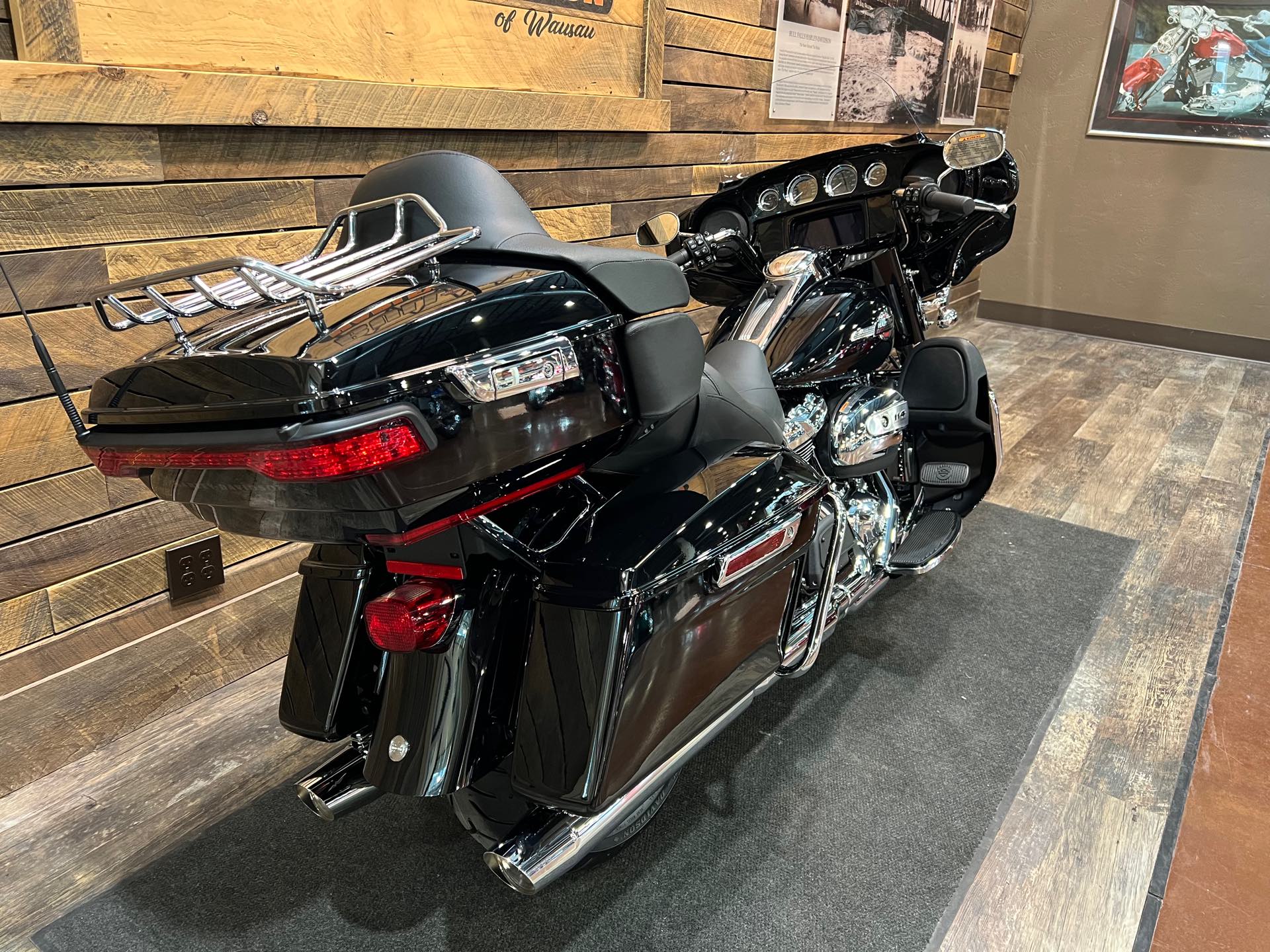 2023 Harley-Davidson Electra Glide Ultra Limited at Bull Falls Harley-Davidson