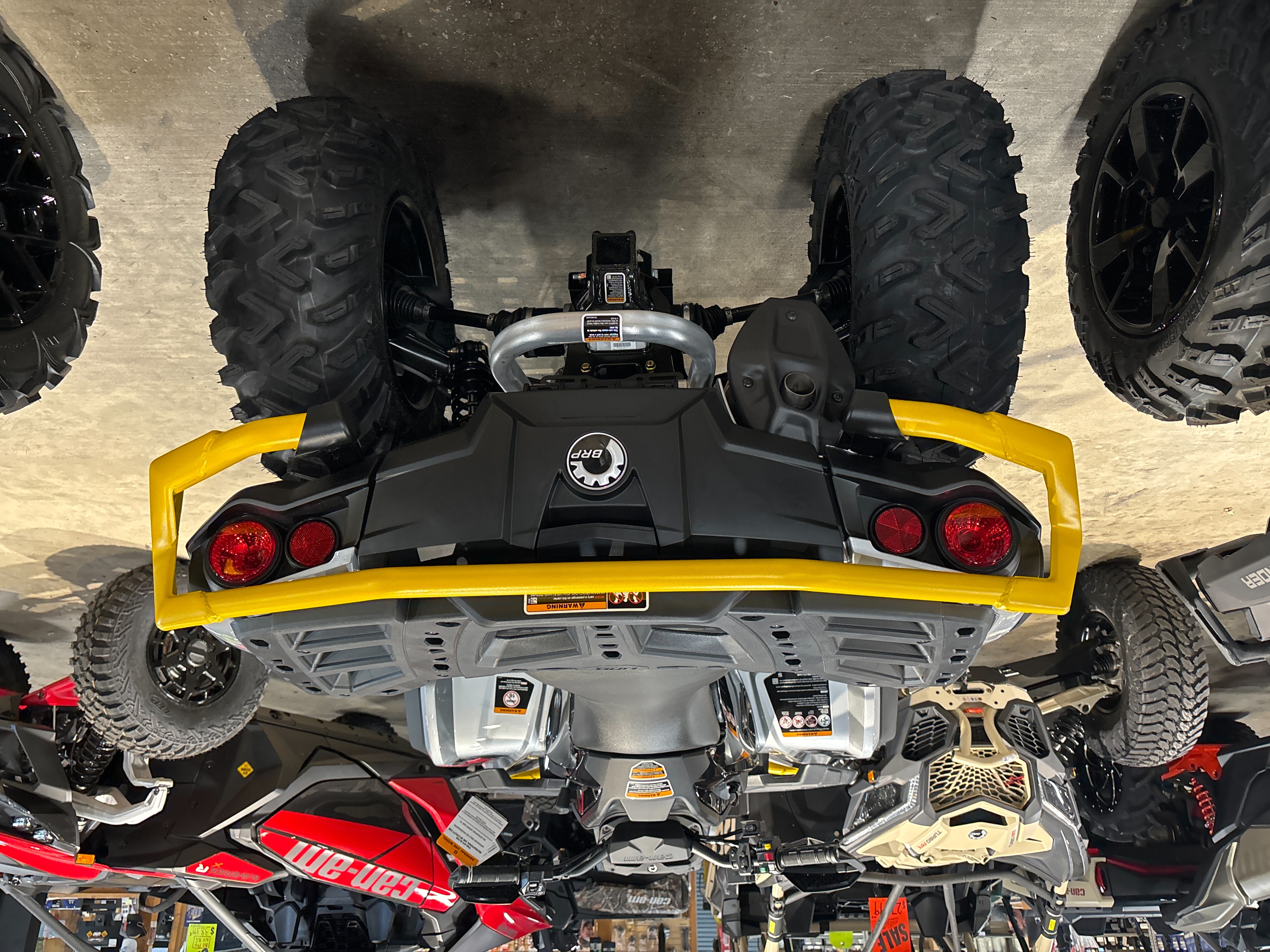 2024 CAN-AM 850 XT-P at ATV Zone, LLC