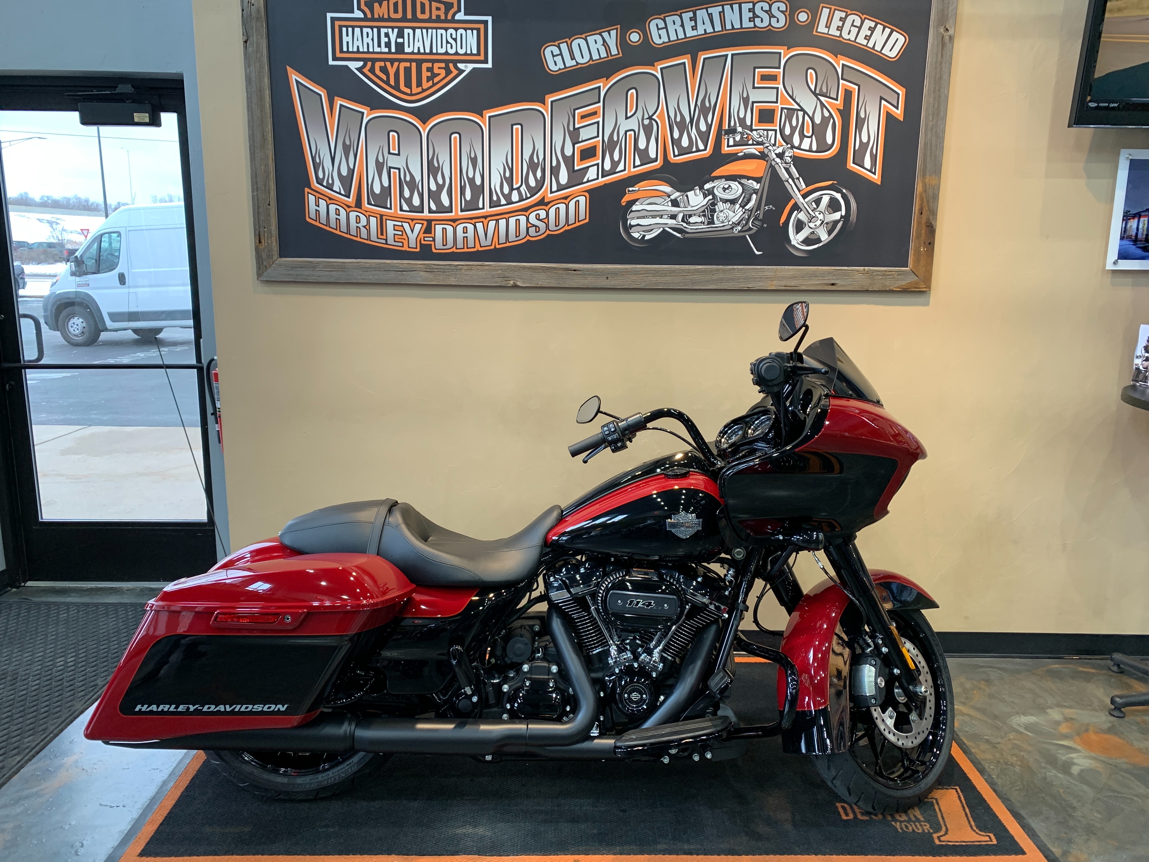 2021 Harley-Davidson Grand American Touring Road Glide Special at Vandervest Harley-Davidson, Green Bay, WI 54303